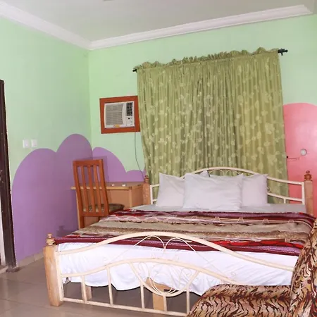 Hummer Hotel Uyo